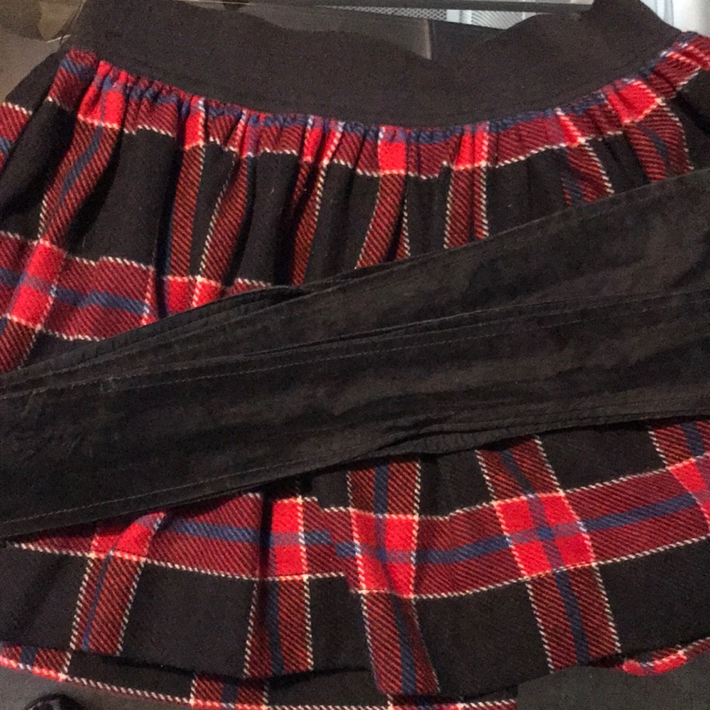 Abercrombie and Fitch WOOL blend skirt